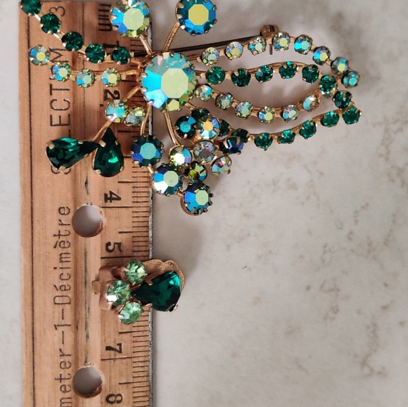 Vintage Made in Austria Crystal Brooch and Earrings Set - Picture 6 of 13